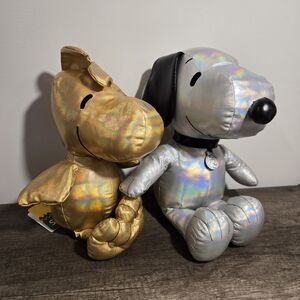 Kohl's Gold and Silver Plush Toy Set
